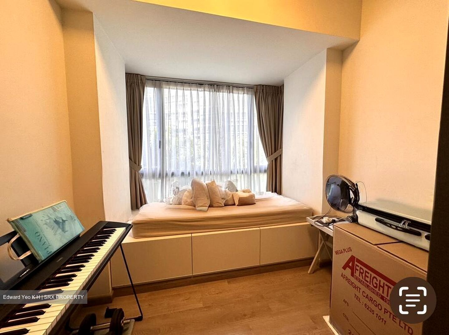 The Palette (D18), Condominium #496522051